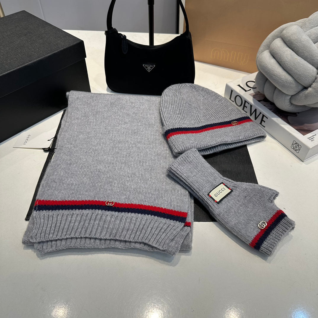 3-piece hat, gloves and scarf set