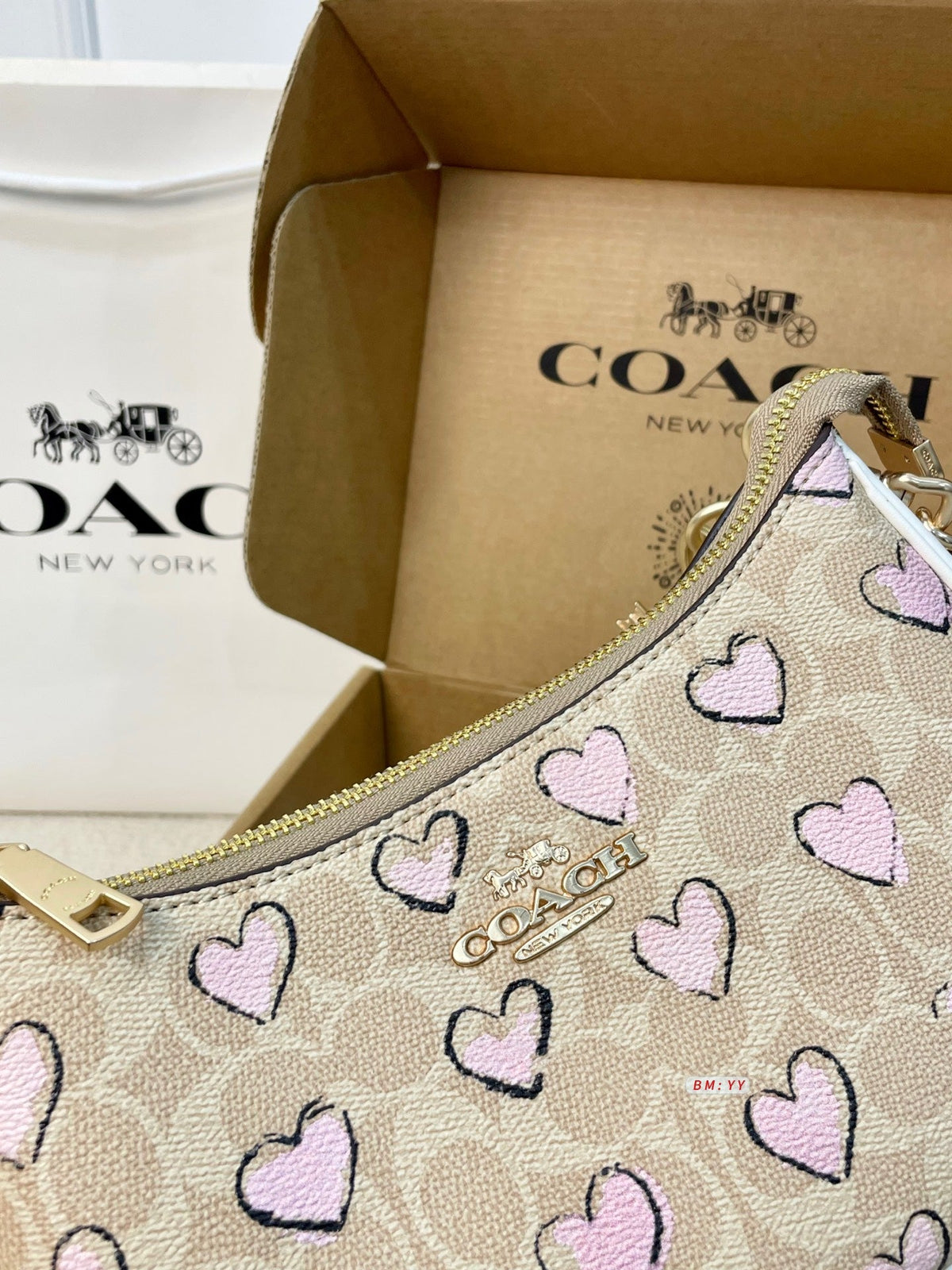 Heart Print Canvas Shoulder Bag 298079